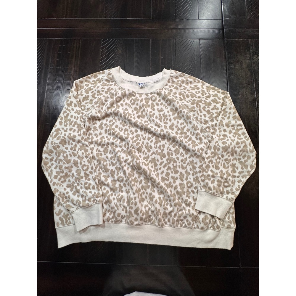 Old Navy Womens 2X Leopard Print Raglan Sweatshirt Tan White Animal Pattern